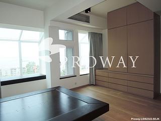 Pok Fu Lam - Albany Court 06