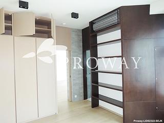 Pok Fu Lam - Albany Court 10