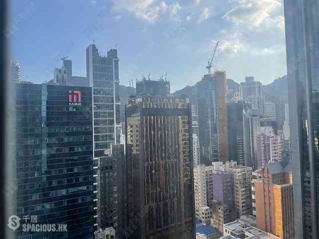 Wan Chai - Causeway Centre 02