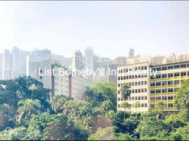 Central - Standard Chartered Bank Building 02