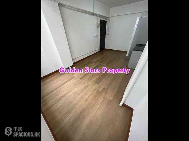 Sai Ying Pun - 26, Centre Street 02