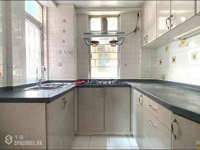 Tai Hang - Regent Court 03