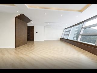 Repulse Bay - The Lily Block 4 02