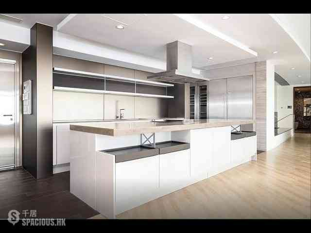 Repulse Bay - The Lily Block 4 05
