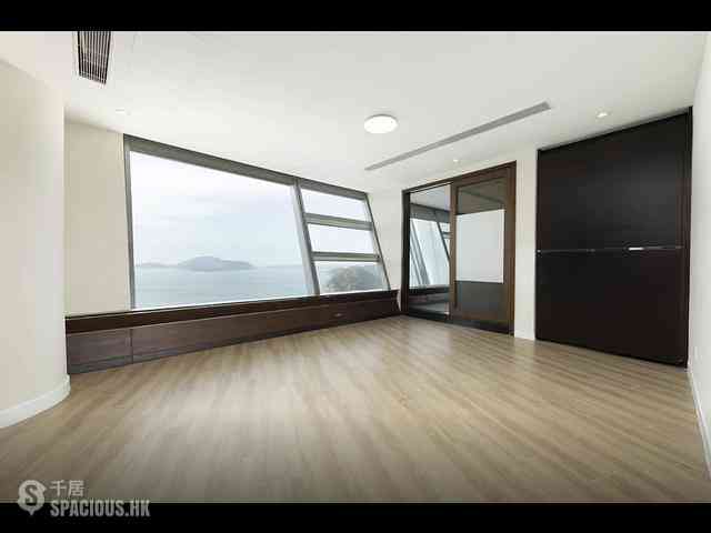 Repulse Bay - The Lily Block 4 06