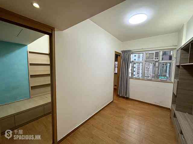 Quarry Bay - Wai Lee Building 02