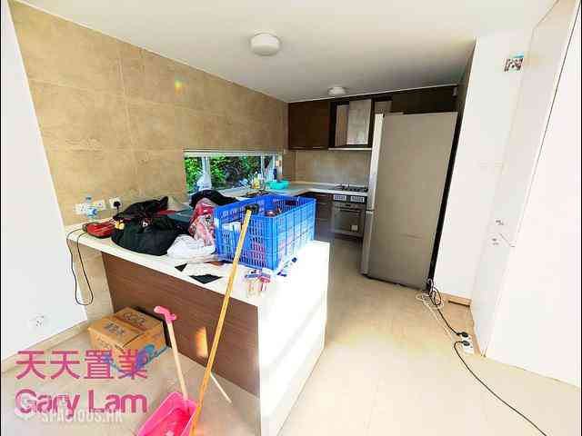 Clear Water Bay - Siu Hang Hau 19