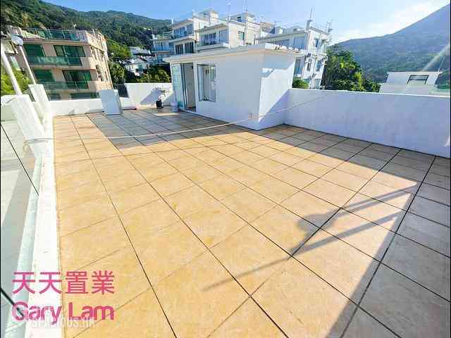 Clear Water Bay - Siu Hang Hau 25