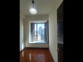 Yau Ma Tei - The Coronation Tower 5 06