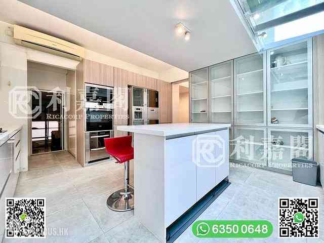 Clear Water Bay - Golden Villa 05