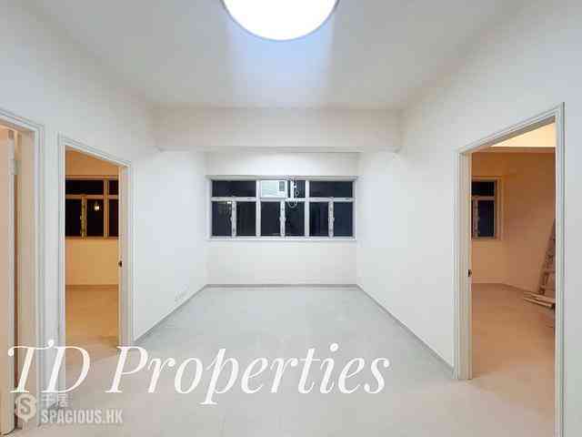 Happy Valley - Lee King Building 03