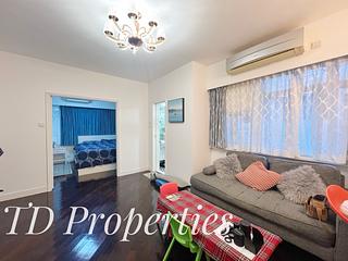 Happy Valley - Beverly House 02