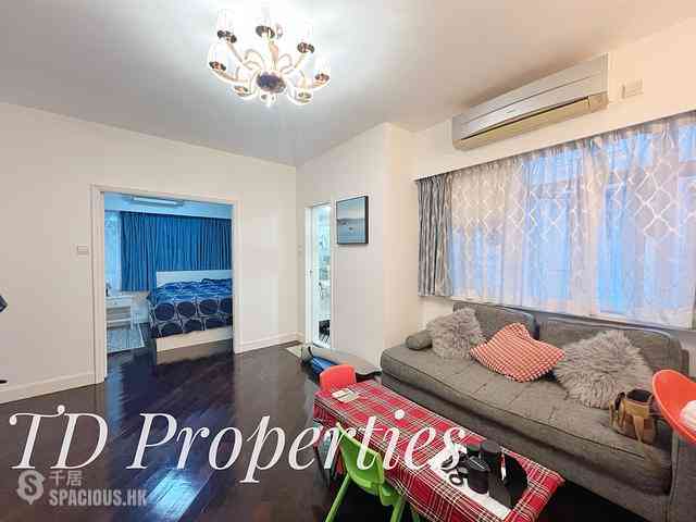 Happy Valley - Beverly House 02