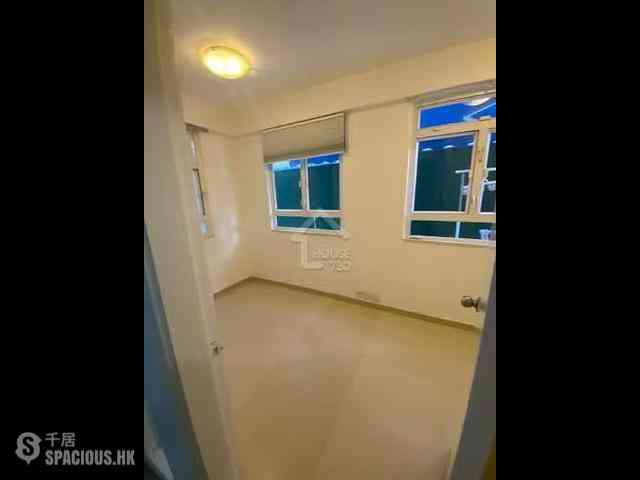 North Point - Siu Wah Building 05