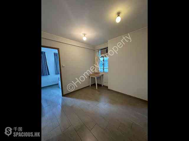 Wan Chai - Causeway Centre Block C 02
