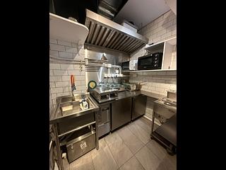 Kennedy Town - Sincere Western House 06
