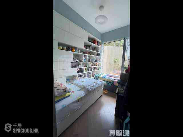 Tseung Kwan O - The Wings Ocean Wings Block 8 04