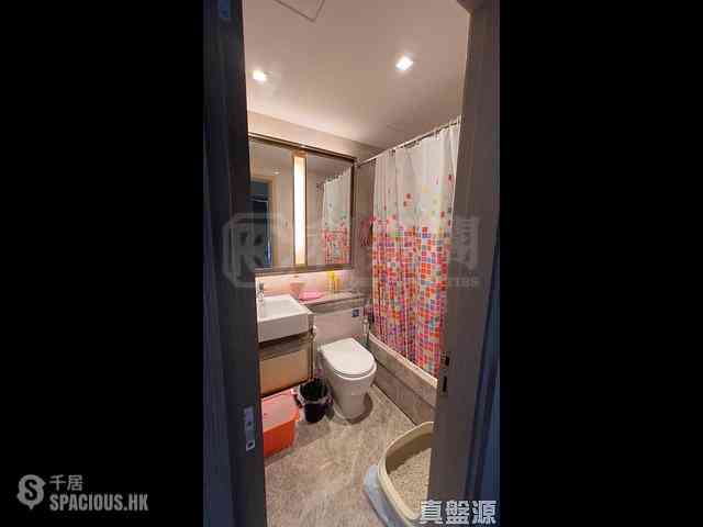 Tseung Kwan O - The Wings Ocean Wings Block 8 06
