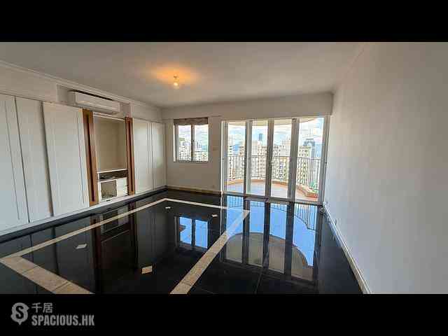 Mid Levels Central - Pearl Gardens Block EF 04
