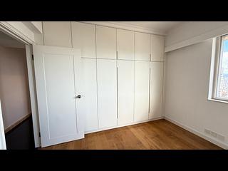 Mid Levels Central - Pearl Gardens Block EF 10