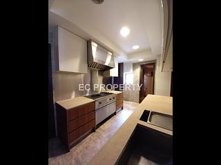 Mid Levels Central - Kennedy Heights 06