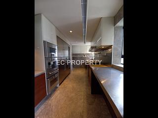 Mid Levels Central - Kennedy Heights 05
