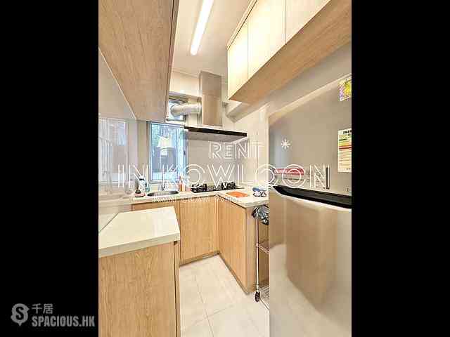 Tsim Sha Tsui - Hillview Court 05
