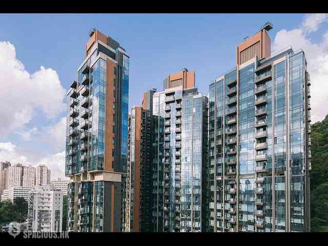 Quarry Bay - Elegance House 01