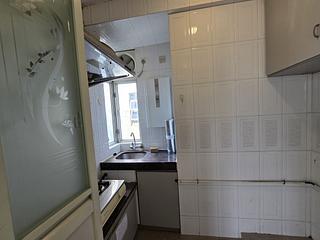 Wan Chai - Causeway Centre Block B 08