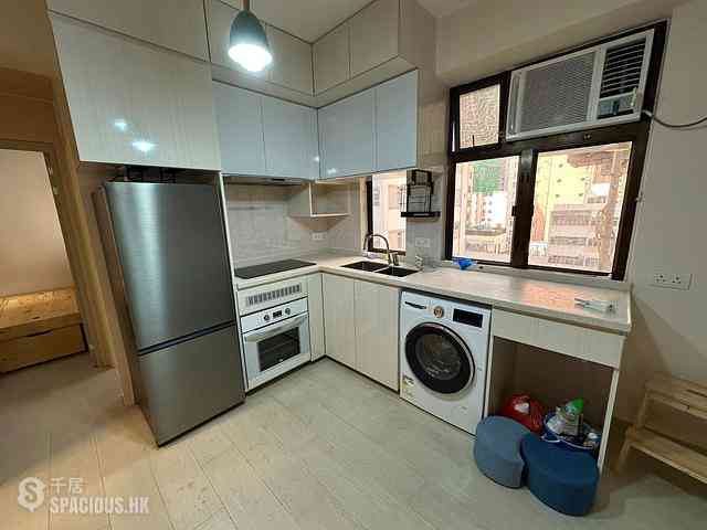 Kennedy Town - Smithfield Court Block 2 02