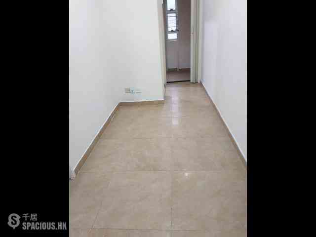 Causeway Bay - Vincent Mansion 03