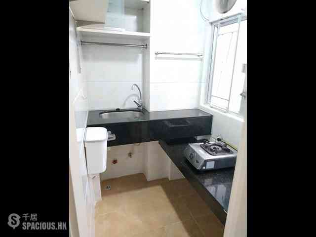Causeway Bay - Vincent Mansion 01