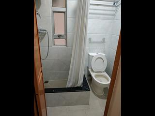 Causeway Bay - Vincent Mansion 06