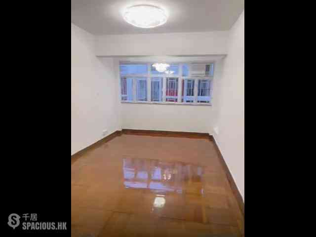 Quarry Bay - Elegance House 01