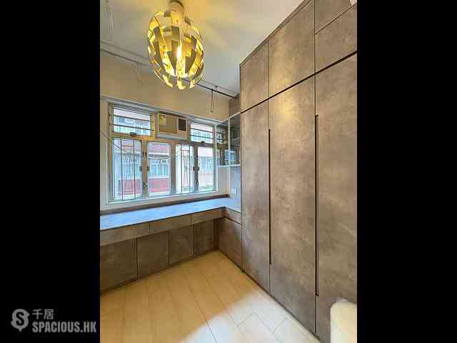 Sai Ying Pun - 19-21, Eastern Street 16