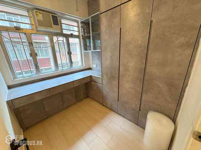 Sai Ying Pun - 19-21, Eastern Street 17