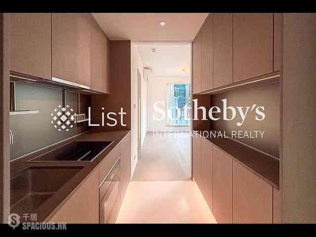 Sheung Wan - 42, Tung St. 06