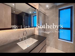 Sheung Wan - 42, Tung St. 07
