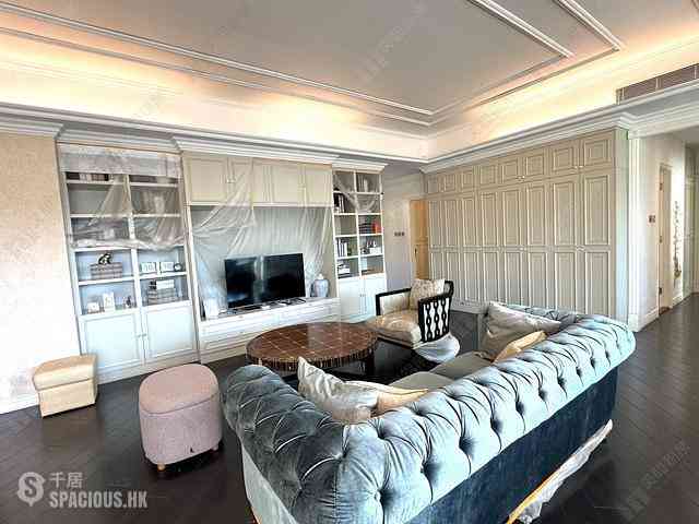 Tsuen Wan - The Cairnhill Phase 1 Block 2 02