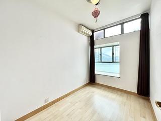 Tung Chung - Tung Chung Crescent Phase 2 Block 9 04