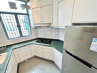 Tung Chung - Tung Chung Crescent Phase 2 Block 9 06