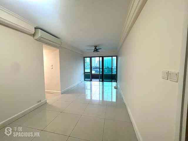 Tung Chung - Caribbean Coast Phase 3 Carmel Cove Tower 10 02