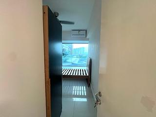 Tung Chung - Caribbean Coast Phase 3 Carmel Cove Tower 10 04