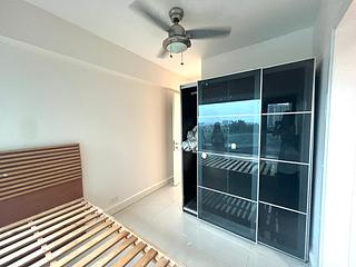 Tung Chung - Caribbean Coast Phase 3 Carmel Cove Tower 10 06