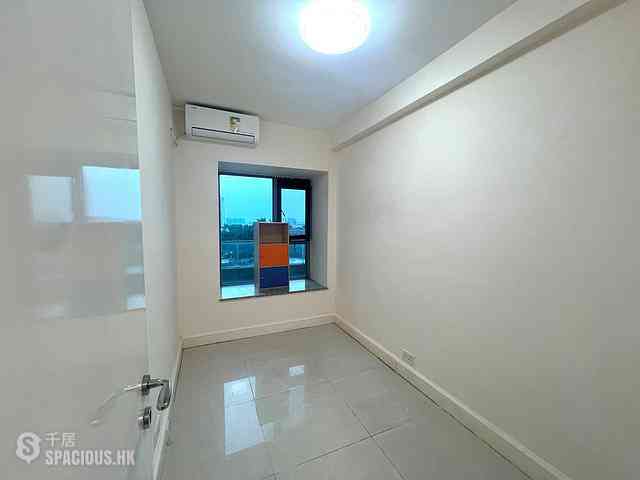 Tung Chung - Caribbean Coast Phase 3 Carmel Cove Tower 10 08