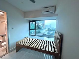 Tung Chung - Caribbean Coast Phase 3 Carmel Cove Tower 10 05