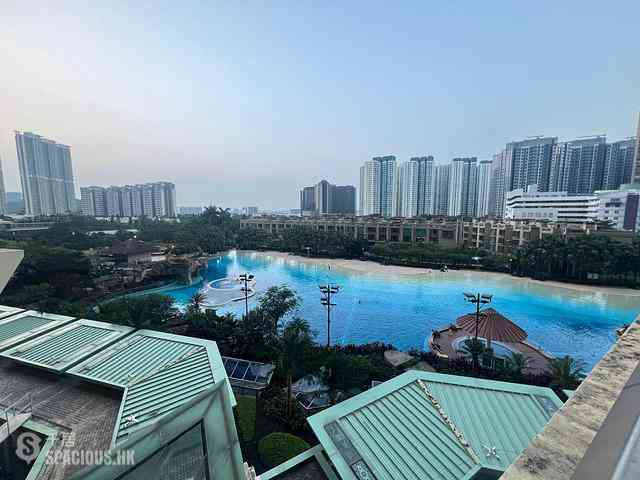 Tung Chung - Caribbean Coast Phase 3 Carmel Cove Tower 10 01