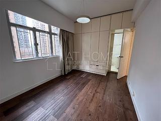 Mid Levels Central - Jing Tai Garden Mansion 03