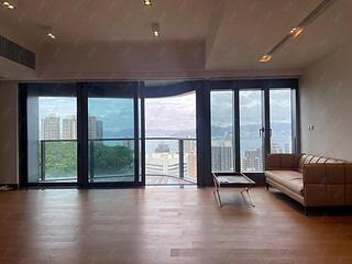 Mid Levels West - University Heights Tower 1 05