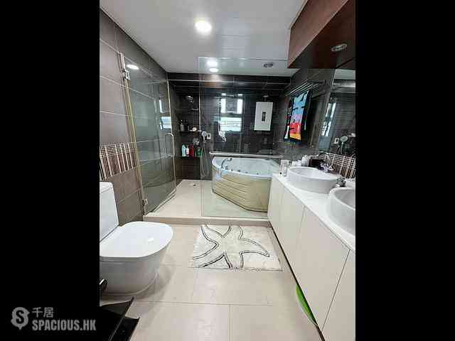 Kowloon Tong - Beverly Villas Block 5 09